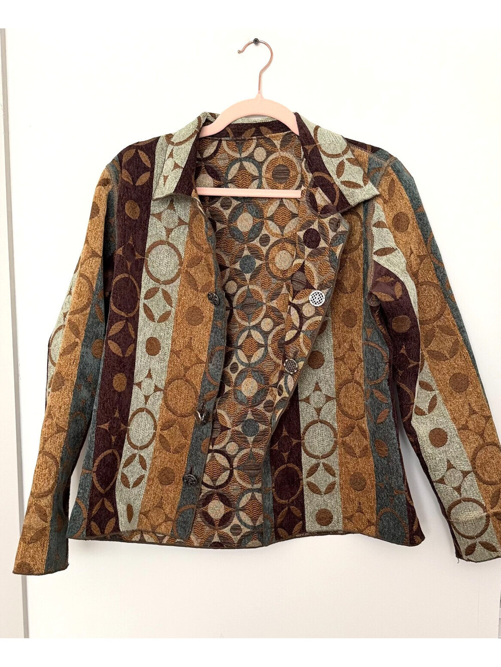 Vintage Multi-Colored Patterned Tapestry Jacket
